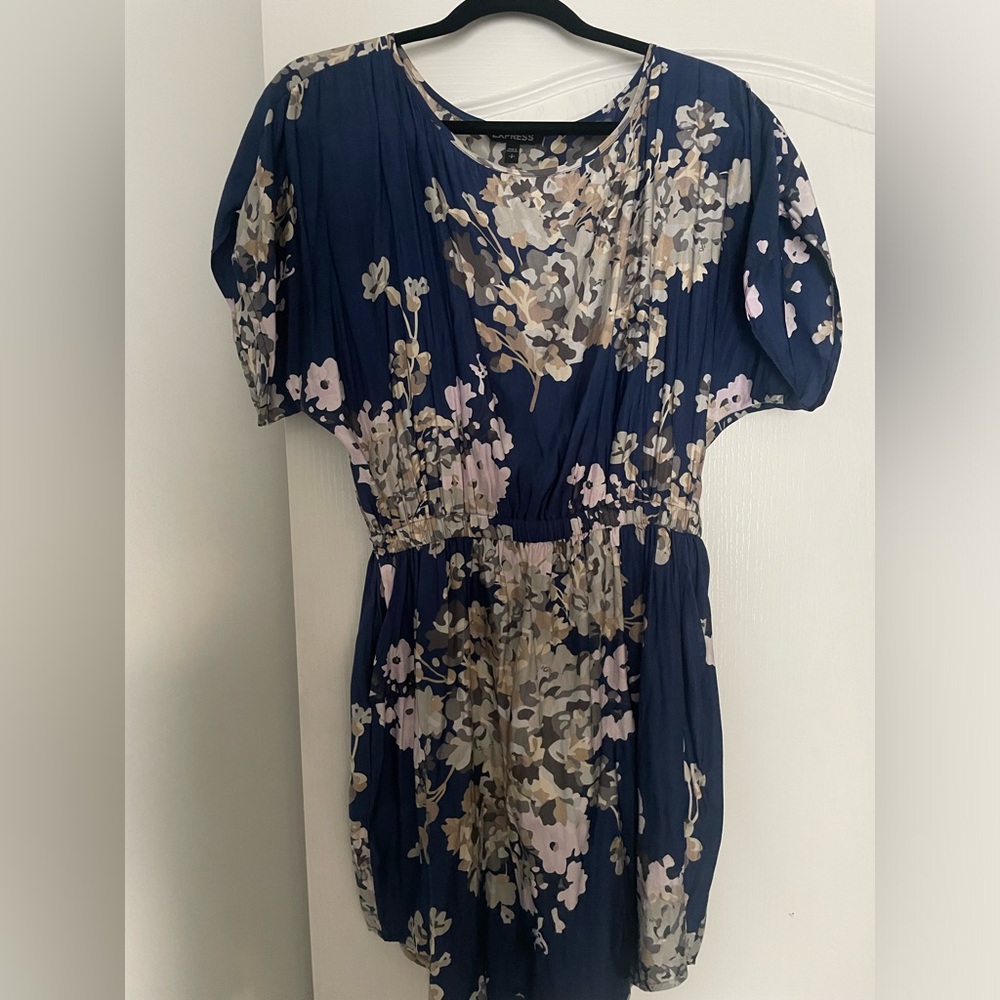 Express dress, size S